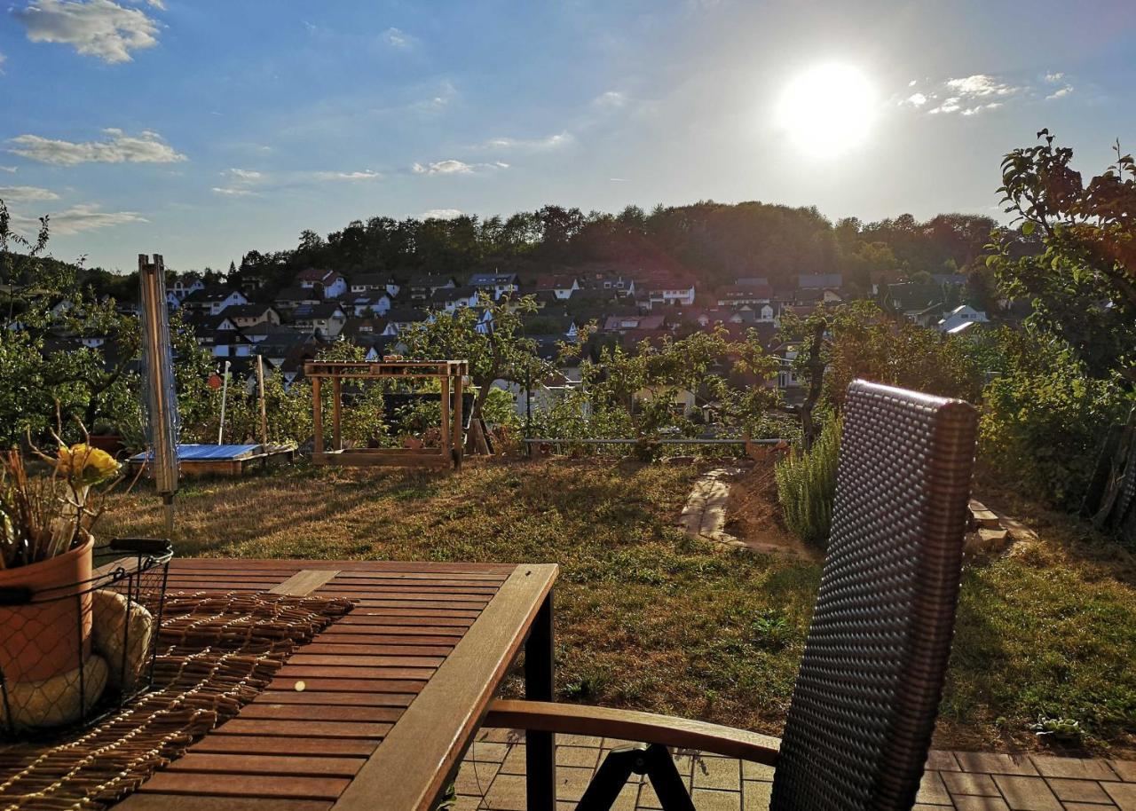 Ferienwohnung Im Paradies Momlingen Exterior foto